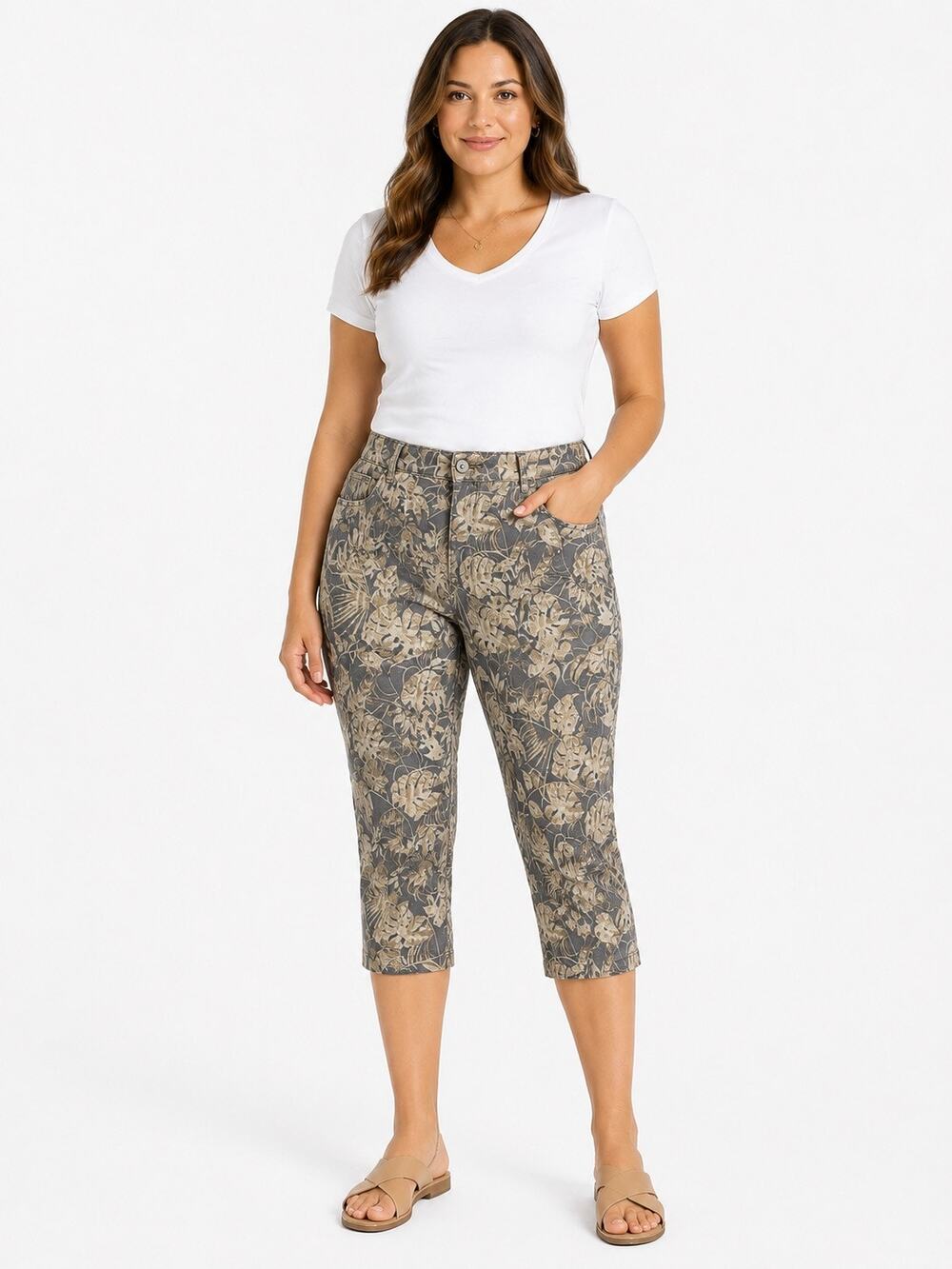 Bandolino Maddie Women’s 16W Floral Tropical Print Capri Pants Beige Gray